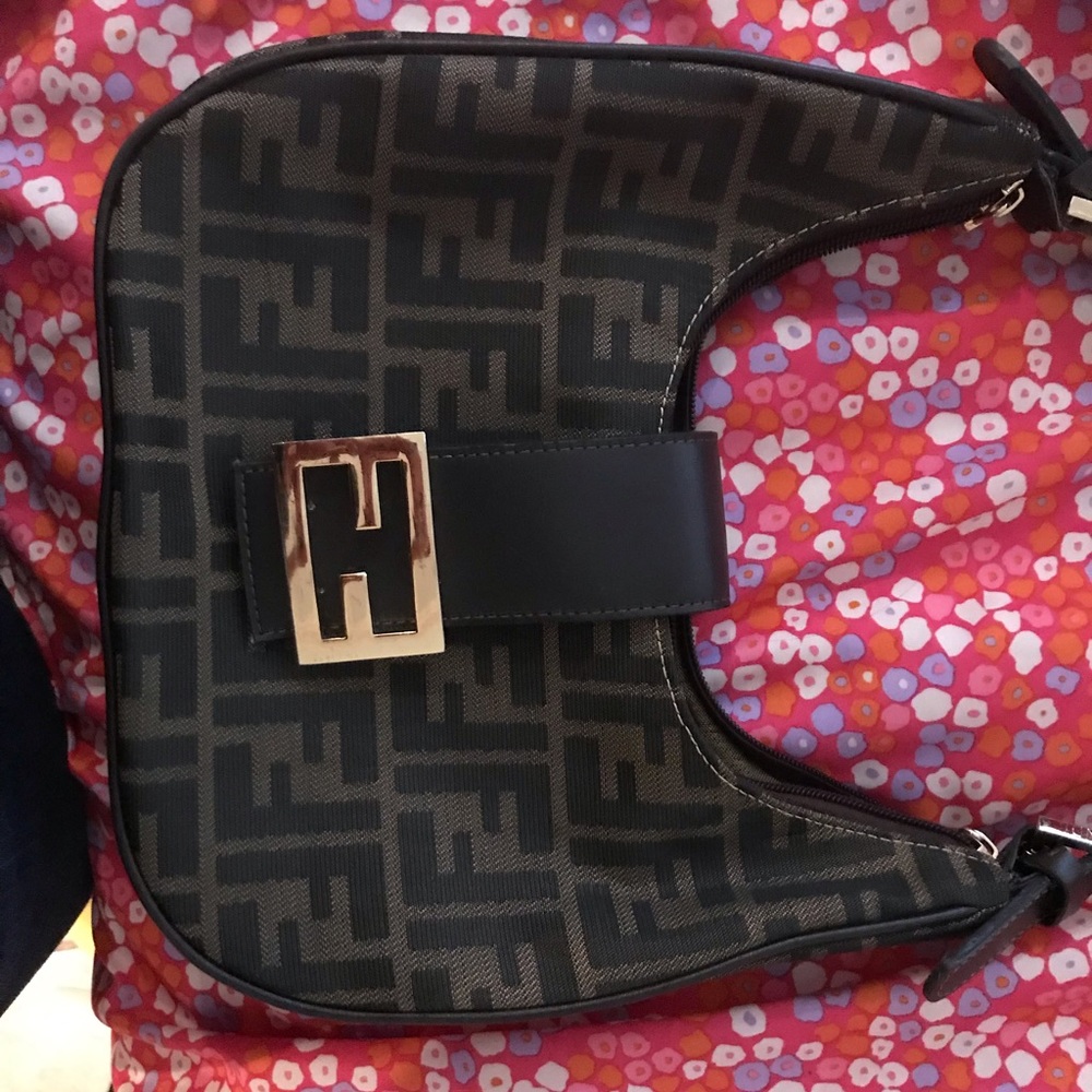 Fendi purse